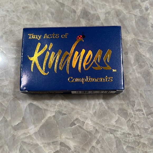 Tiny Acts of Kindness Compliments Cards, NWOT - Picture 1 of 4